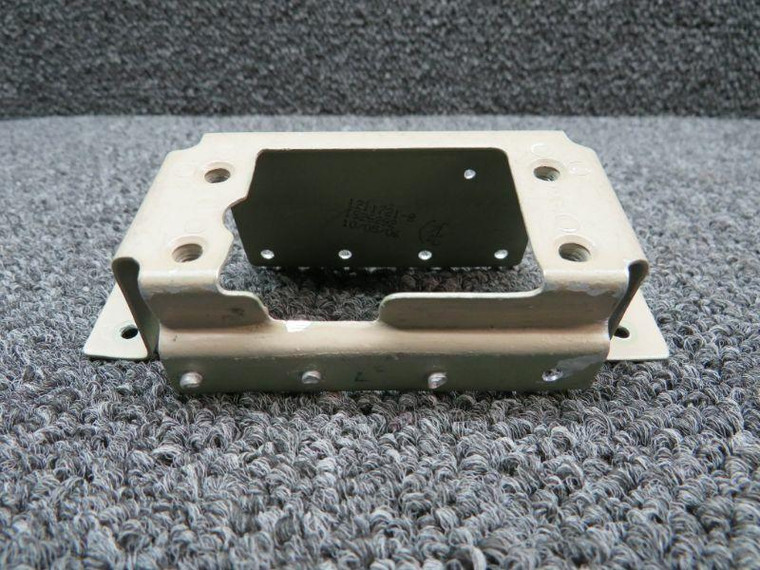1211721-10 Cessna T206H Cargo Door Clutch Cover