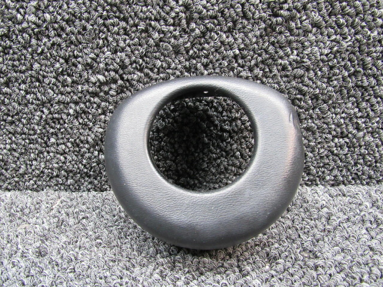 20928-000 Piper Control Wheel Shaft Cover