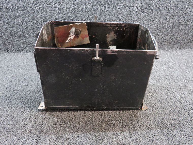 21524-000 Piper 24-250 Battery Box Assembly (Minus Lid)