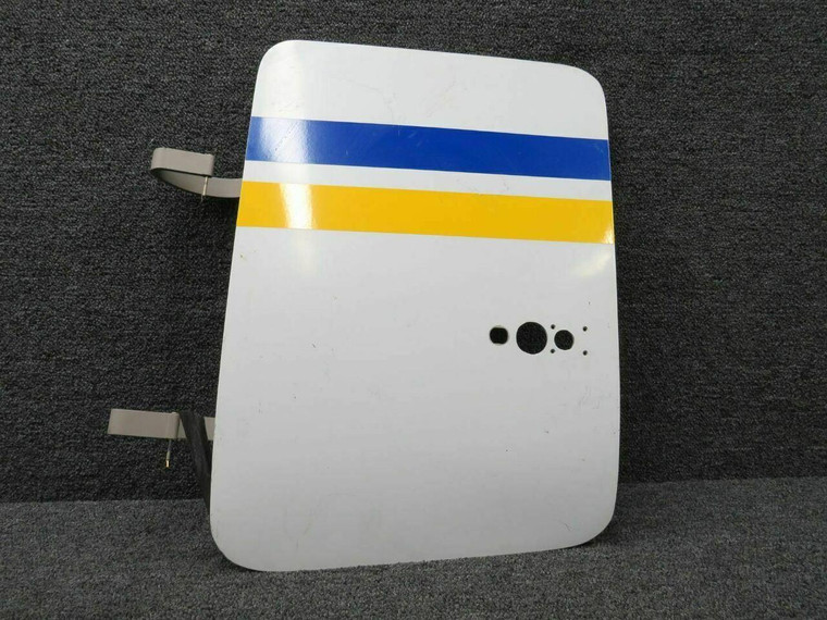0717037-6 (USE: 0717037-8) Cessna 172S Baggage Door Structure
