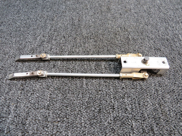 5111556-1 Cessna 421B Emergency Door Latch Assembly W/ Links &amp; Pins