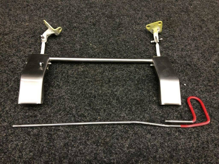 35-415312-3 Beechcraft E-55 Handle Assy LH Openable Window W/ Support, Pin