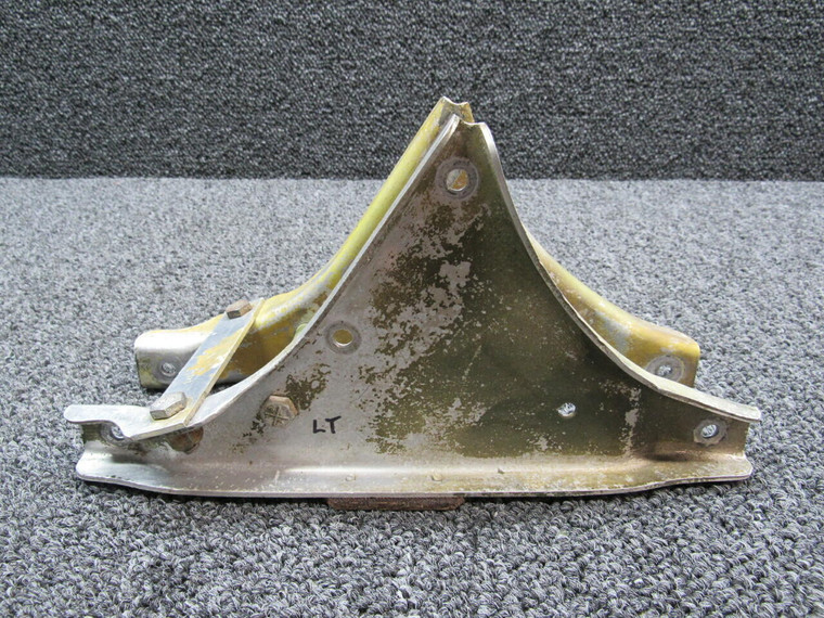 145-52018 Navion L-17 Wing Flap Cylinder Support Assembly