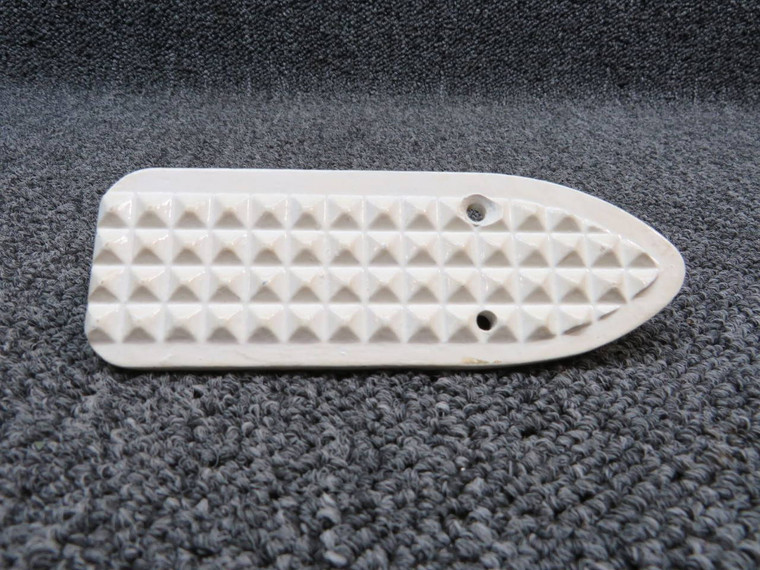 0541211-1 Cessna A185F Step Assembly (Medium, Ridged)