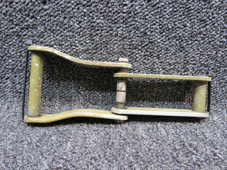 0862101-31 / 0862101-6 Cessna 402C Flap Link Assy Upper/Lower LH/RH (WS: 91.75)