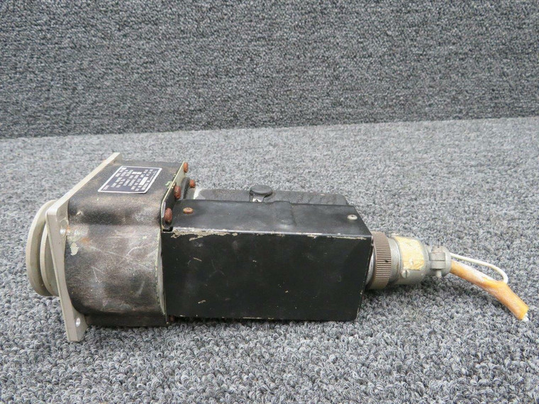 1008-05 (USE: 3C098-0) Motorola Servo Flight Control (14/28V)