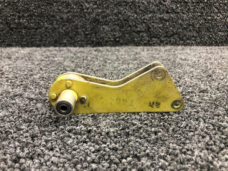 913031 / 913031-000 (ALT: 7221) Mooney M20B Elevator Bellcrank Bracket