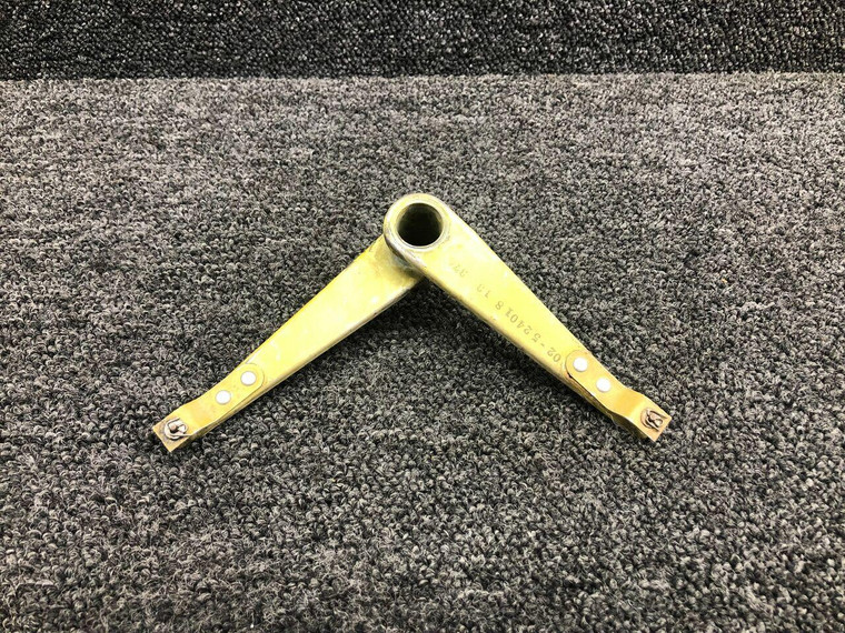 002-524018-1 Beechcraft F33A Aileron Bungee Spring Arm Assembly LH
