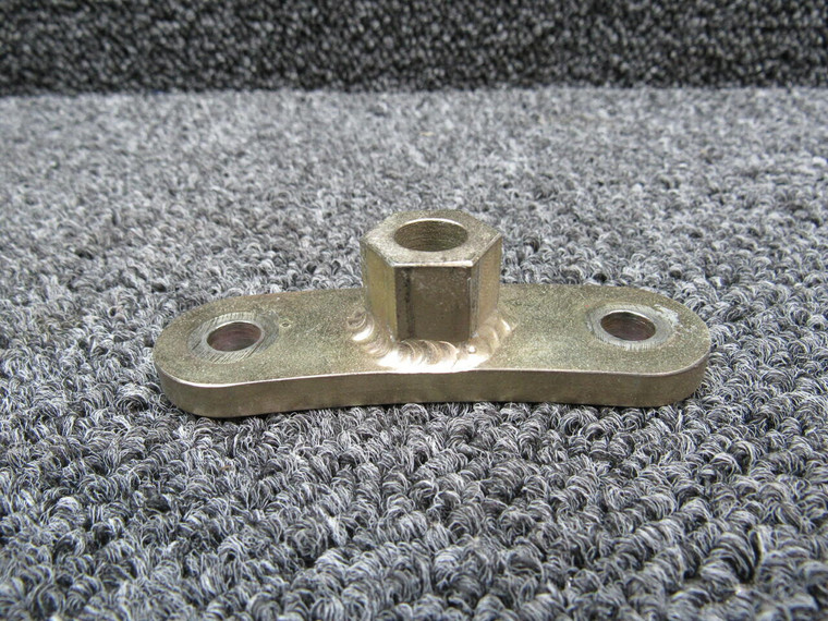 LB71844005 Columbia 350 Continental IO-550-N(37) Alternator Tension Plate