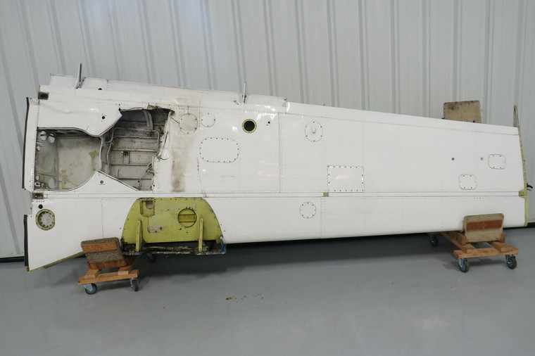 96-110005-702 Beech 95-B55 RH Wing Assembly