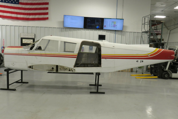 Piper PA32-300 Fuselage w Bill of Sale , Data Tag, and Log Books