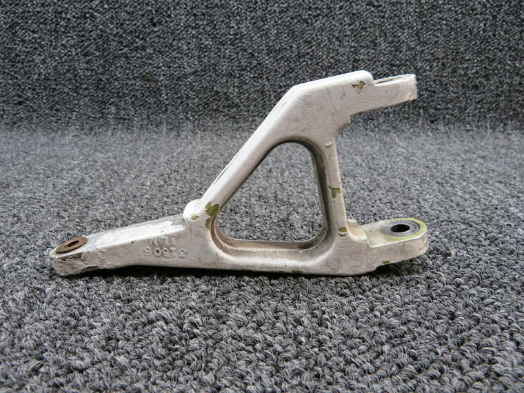 67012-000 (Use: 105041-802) Piper PA28R-201 Main Landing Gear Torque Link