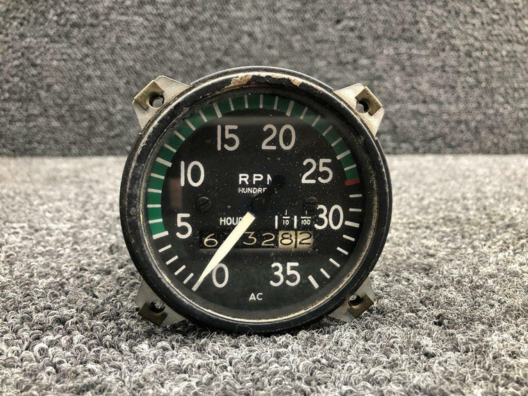 550-614 (Alt: 62177-002) AC Recording Tachometer Indicator (Hrs: 6132.82) (Core)