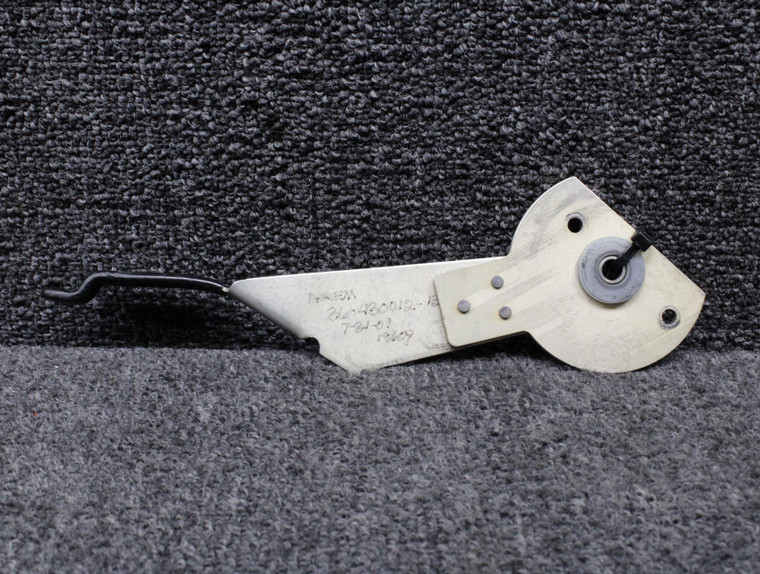 36-430012-135 Beechcraft 58 Cargo Door Handle Aft Latch