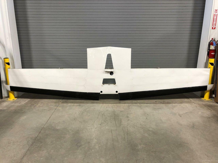 5032000-17 (FSO: 5032000-25) Cessna 414 Horizontal Stabilizer W/ De-Ice Boot