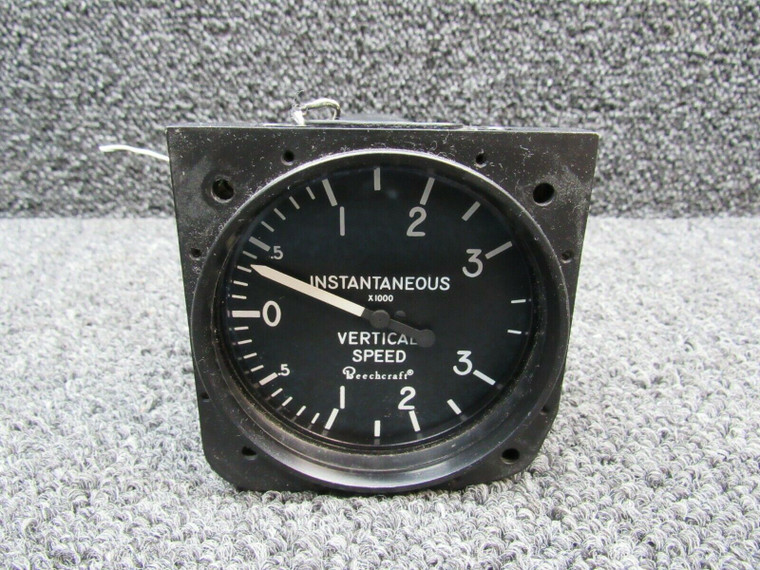 100-384054-3 (MPN: RC-30-V-LE) Aerosonic Vertical Speed Indicator, Lighted (28V)