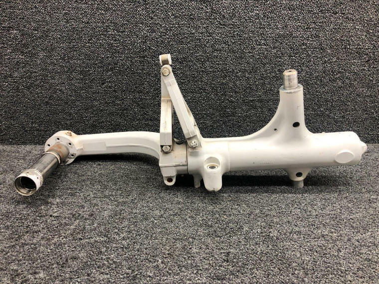 96766-017 / 105041-002 Piper PA34-200T Main Gear Strut Assy RH W/ Torque Links
