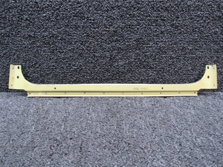 1211482-3 Cessna T206H Retainer Rear Window