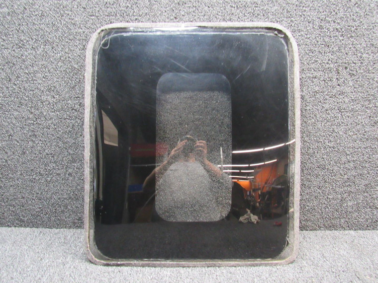 1211400-127 Cessna T206H Rear Window Assembly Center