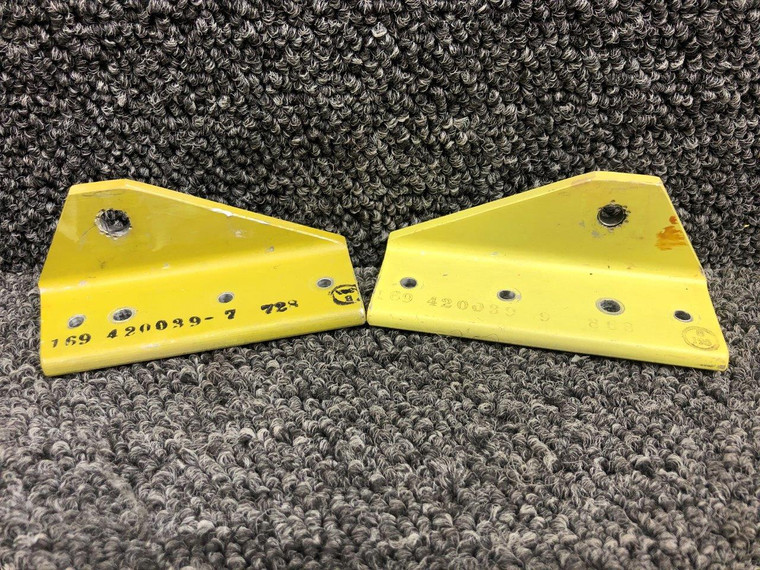 169-820036-5 / 169-820036-15 Beechcraft C24R Nose Gear Actuator Bracket Set