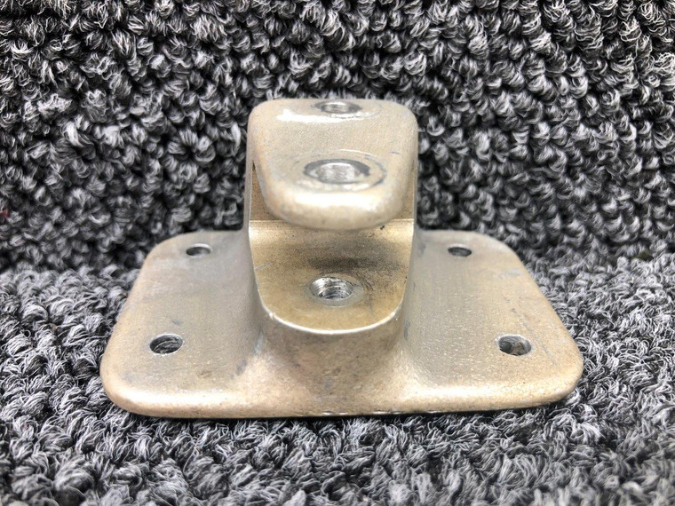 1513056-1 Cessna T337G Nose Gear Support RH