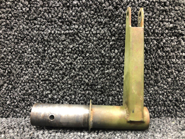 1541031-5 Cessna T337G Gear Door Torque Tube Arm Assembly LH
