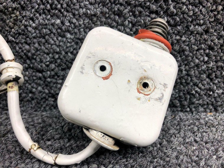 95-361014 (USE: 95-361015-601) Beechcraft 95-B55 Landing Gear Safety Switch Assy