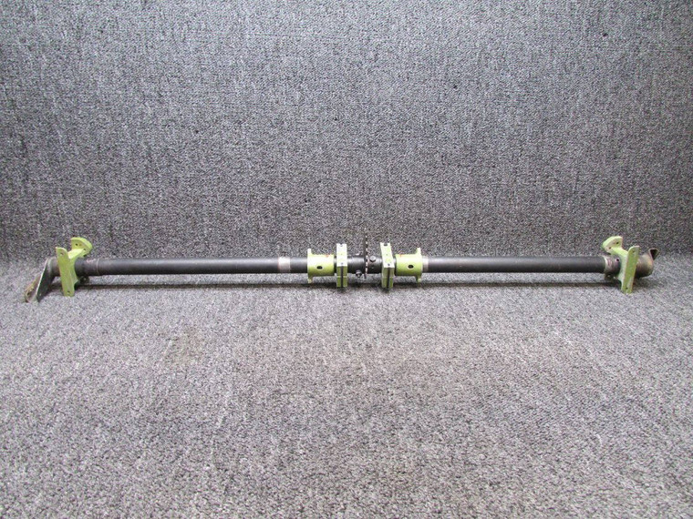 62705-000, 62421-000 Piper PA28-180 Flap Torque Tube with LH and RH Fitting