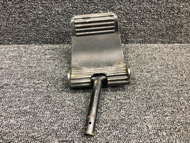 0861706-1, 0861700-31 Cessna 310G Rudder Pedal Assembly LH, RH w Arm