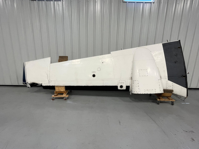 96-110005-622 Beech E-55 RH Wing Assembly