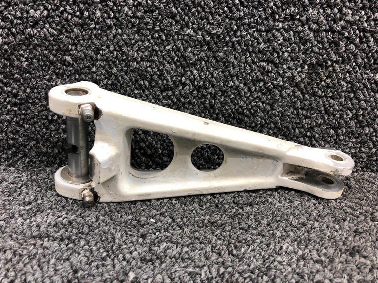 35-815194-13 / 45-815237 Beechcraft E-55 Lower Main Gear Torque Knee W/ Pin
