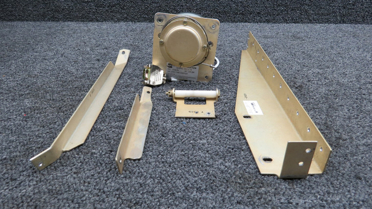 0108-P5 S-Tec Pitch Servo Assembly w Mounting Brackets (Volts: 28)