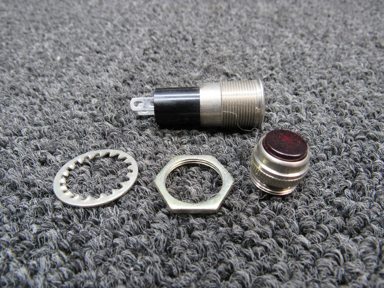 0513051-2 (USE: 81-0410-0351-301) Cessna 172 Light Assy (NEW OLD STOCK) (SA)