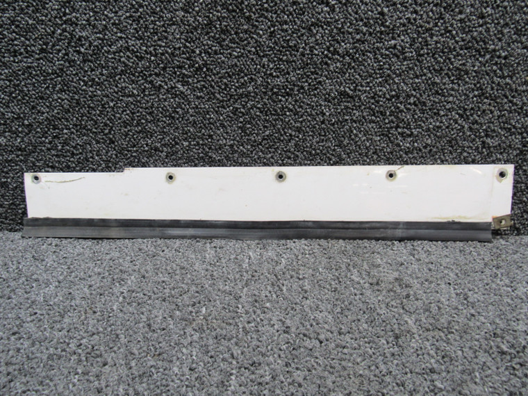 67723-001 Piper PA28-140 Wing Access Plate Aft RH (Long Style)