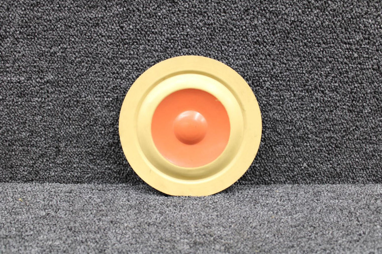 0741018-1 Cessna Plastic Hub Cap Cover (SA)