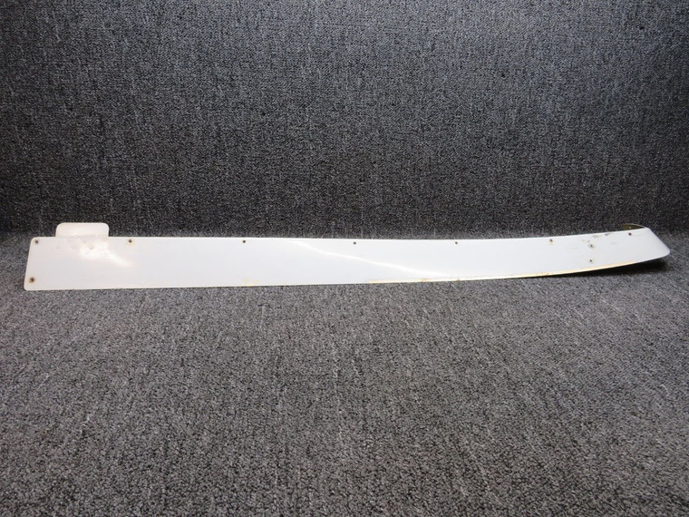 20984-001 Piper PA24-250 Wing Root Fairing Assembly Lower RH (Colored)