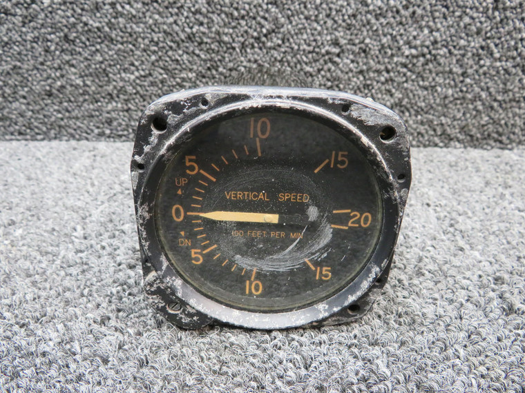 7000-C32 (Alt: C661080-0101) United Instruments Vertical Speed Indicator (Face)