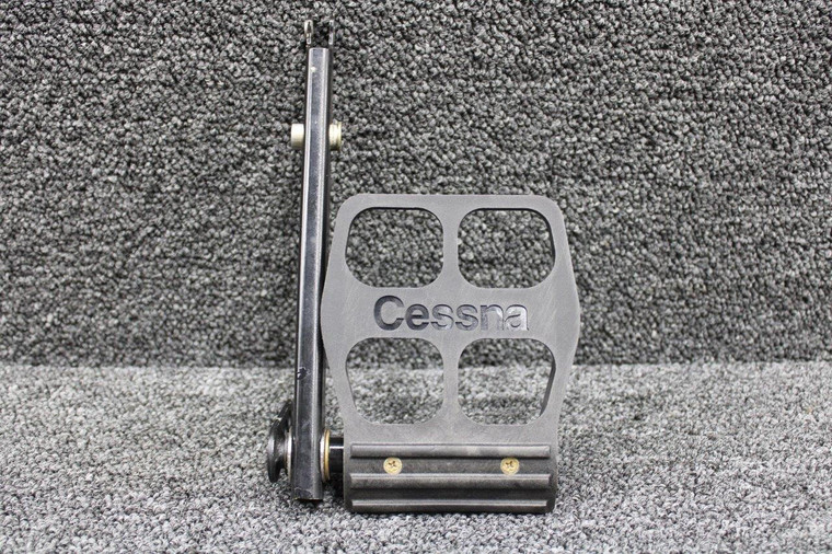 0960330-10, 0961330-30 Cessna 162 Rudder Pedal Assembly LH Inboard, RH Outboard