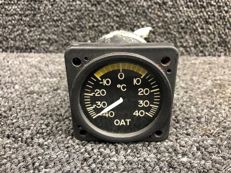 0241-003 (Alt: 880023-503) B&amp;D Outside Air Temperature Indicator