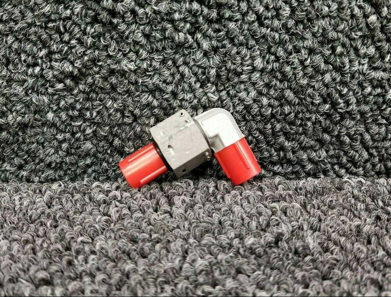 1280111-1 Cessna 172RG / 182RG / 210 Brake Line Fitting Swivel Pivot (Rebuilt)