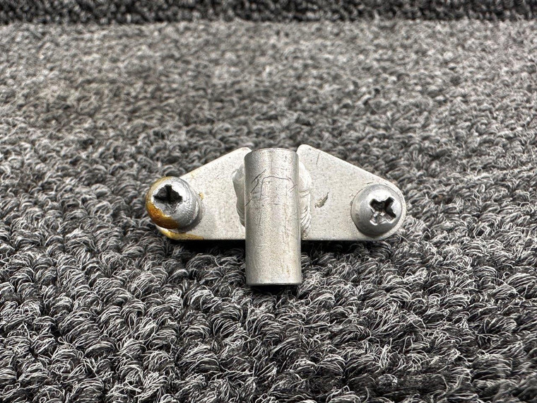 310077-000 Mooney M20K Baggage Door Hinge Bracket