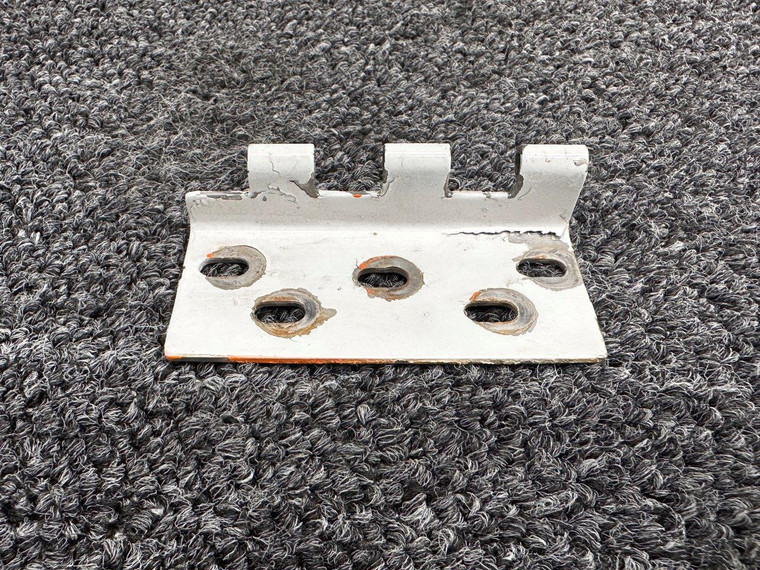 1610039-4 Cessna A188B Cabin Door Hinge RH Forward