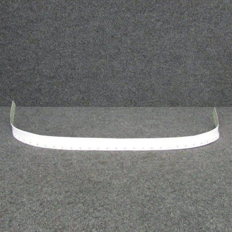 0513230-36 Cessna 172S Windshield Outside Retainer
