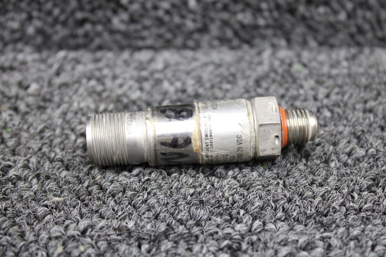 8G1275 CCS Pressure Switch (Volts: 29, Amps: 3)