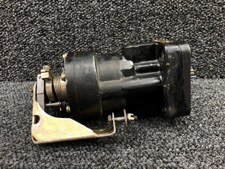 D210439B/S Continental IO-520-CB3 Woodward Prop Governor (Prop Struck, Core)