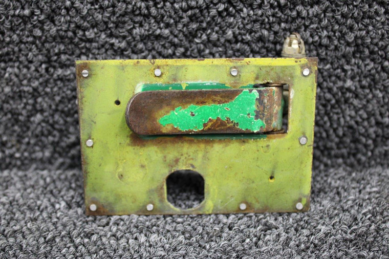 310026-000, 350094-501 Mooney M20 Baggage Door Plate and Latch Assembly