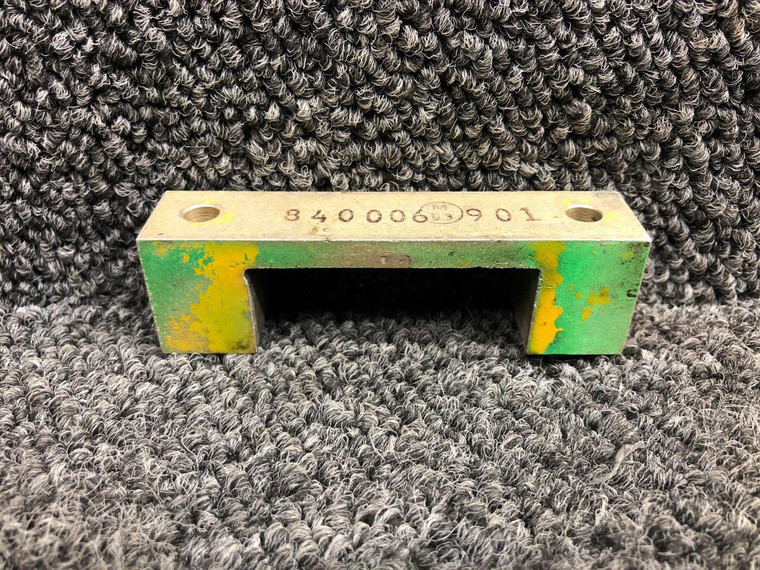 840006-901 Mooney M20C Main Gear Bearing Block LH or RH