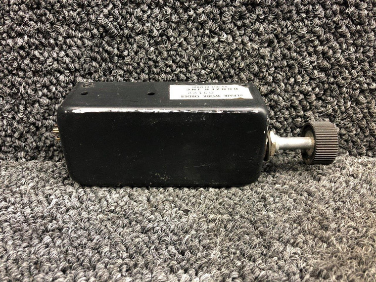 104-0019-00 Bonzer Inc A70-2 VME Adjustable Height Switch (Volts: 14-28)