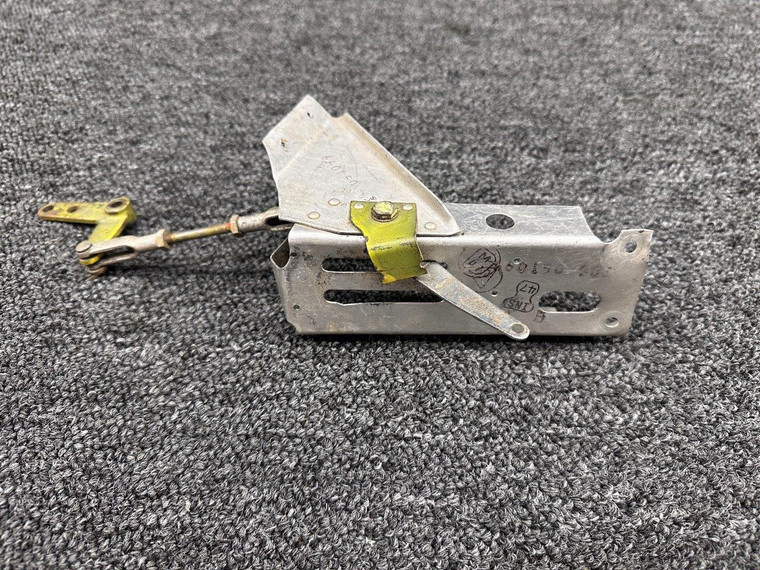 1660150-37, 660150-003 Mooney Carburetor Bracket with Lever