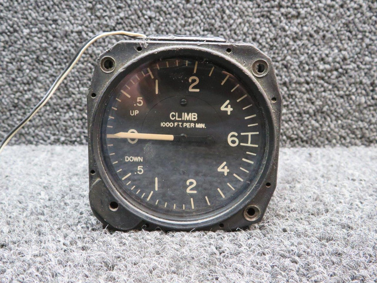 268004-1 Gates Learjet Rate of Climb Indicator